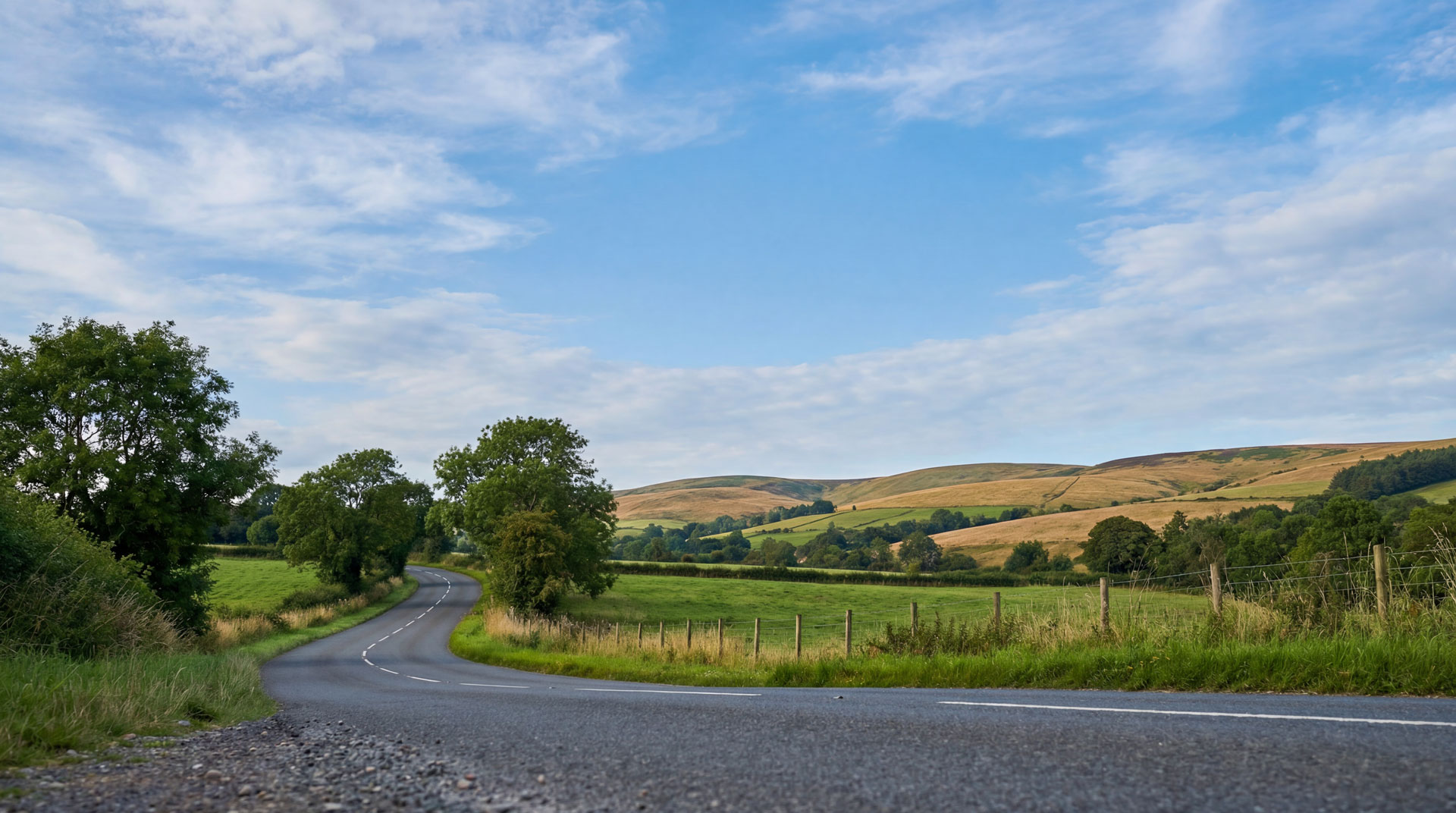Rural highway with open sky — wireless internet blog and guides